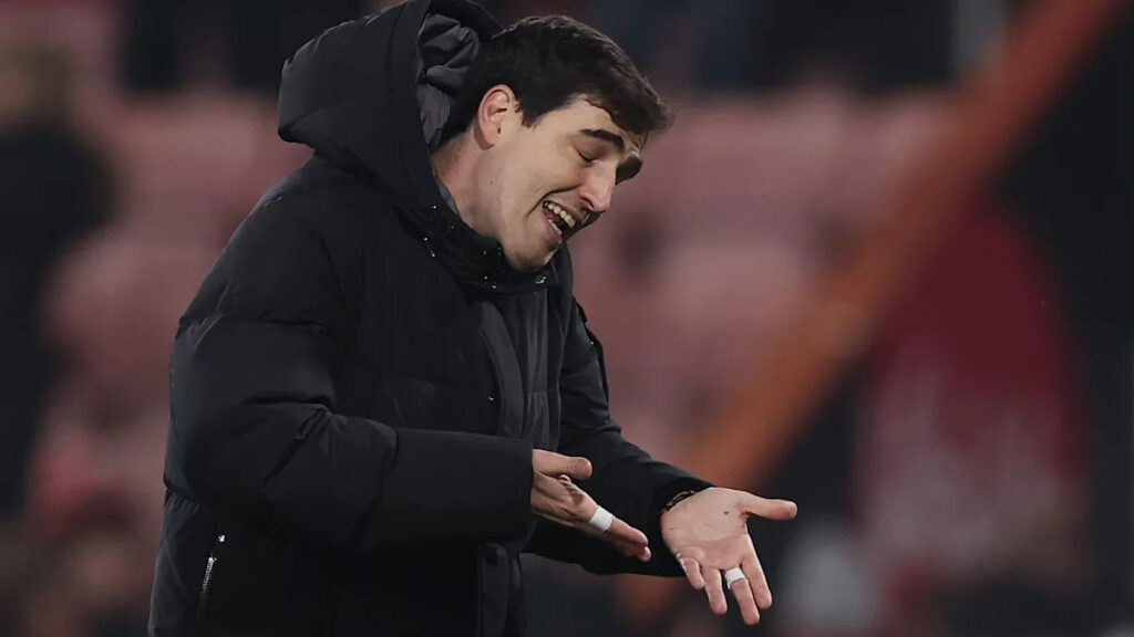 Crystal Palace step up Andoni Iraola pursuit as Eagles turn to Bournemouth boss to replace Oliver Glasner