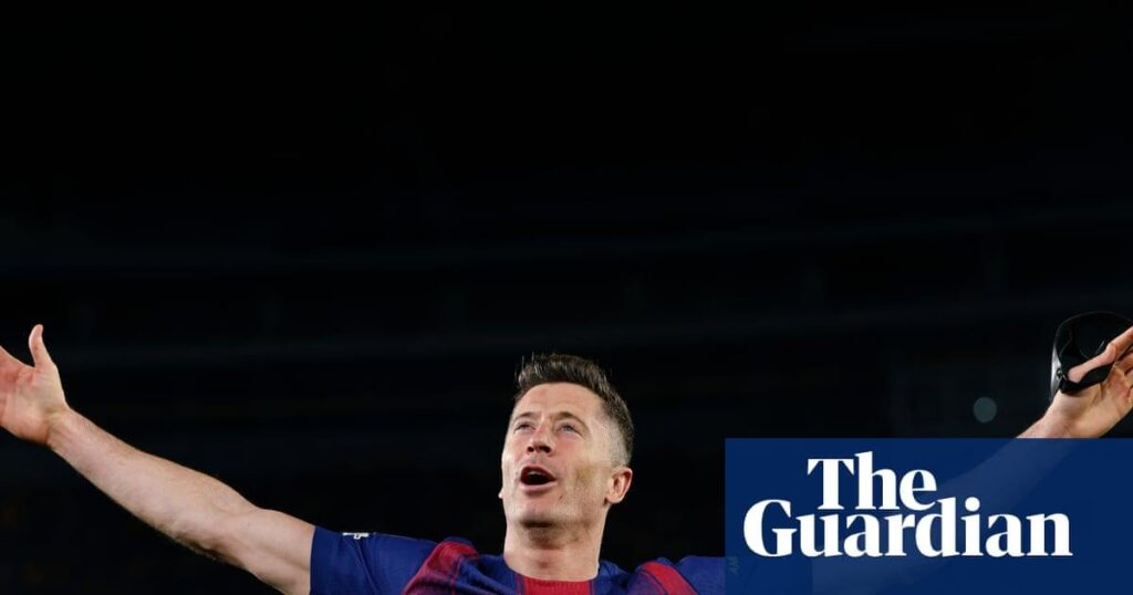 Lewandowski and Raphinha double up as Barcelona run riot against Newcastle | Champions League | The Guardian