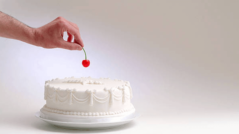 Palhinha and Romero last minute head clash