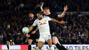 Home comfort at last for Everton, Leeds beaten by Sunderland