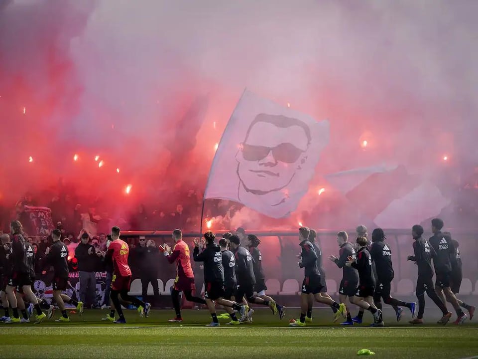 Last training before 'de Klassieker'.