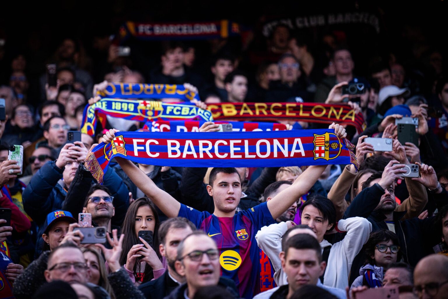 FC Barcelona will debut the new “Gol 1957” supporters’ area in the match against Sevilla