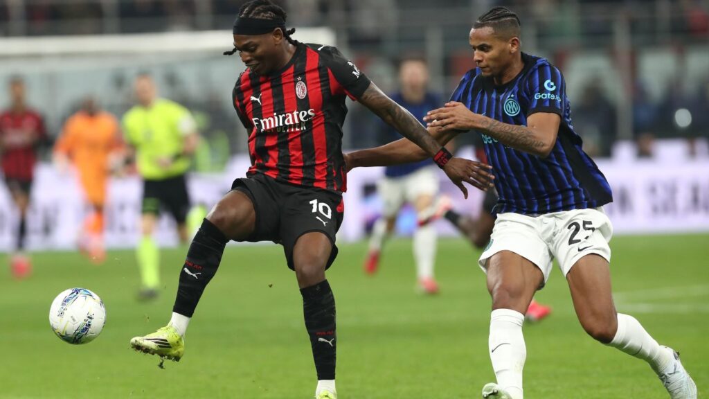 AC Milan brings in Man United's Baker as commercial director