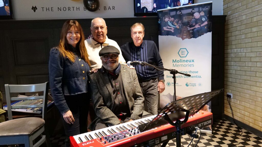 A morning of celebration for Molineux Memories | Foundation | News