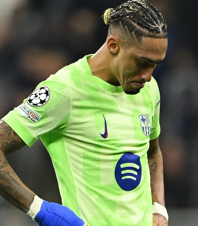 Latest: Raphinha has been 'emotionally shaken' after his recent injury, fans are now turning on him......