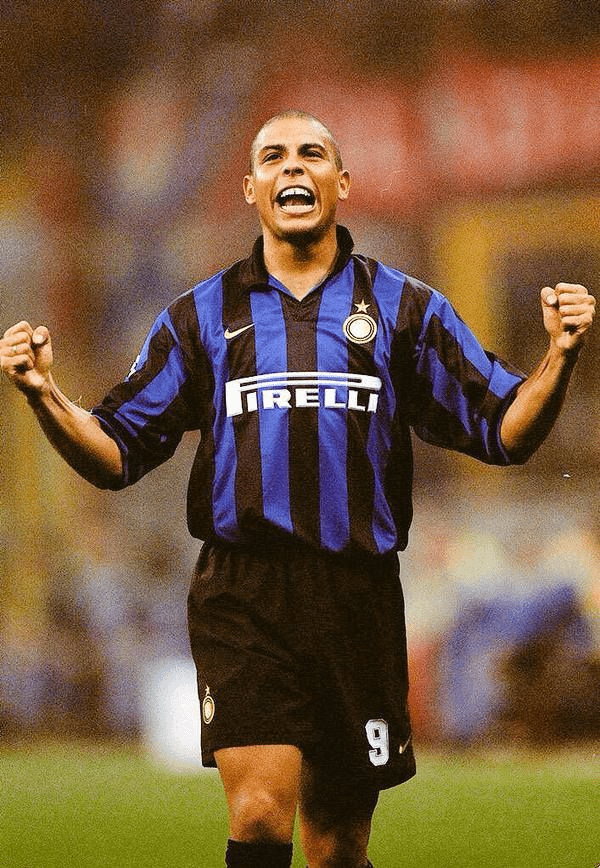 Quanti gol pensi che Ronaldo avrebbe segnato nell'attuale Serie A rispetto al "Periodo D'oro Difensivo" della fine degli anni '90?