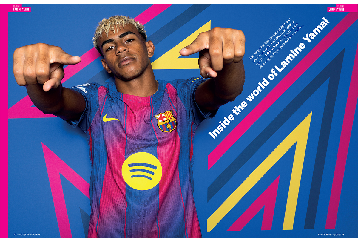 FourFourTwo issue 390