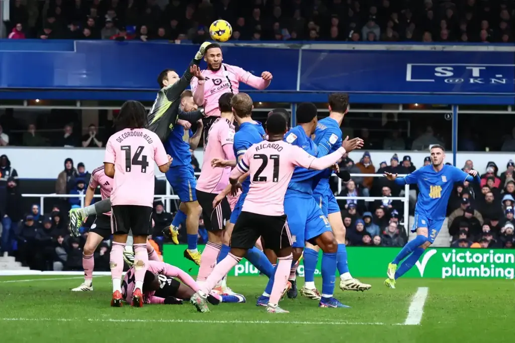 Jamaal Lascelles exit likely despite valuable traits