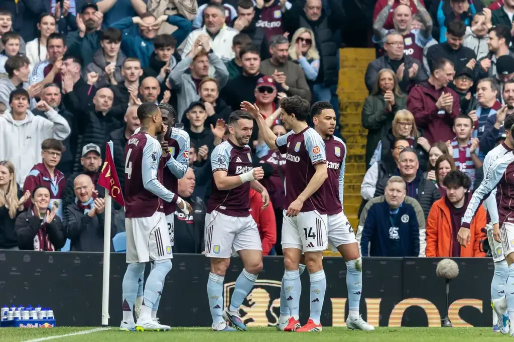 Aston Villa vs West Ham. McGinn free-kick routine breaks deadlock Aston Villa vs West Ham. McGinn free-kick routine breaks deadlock