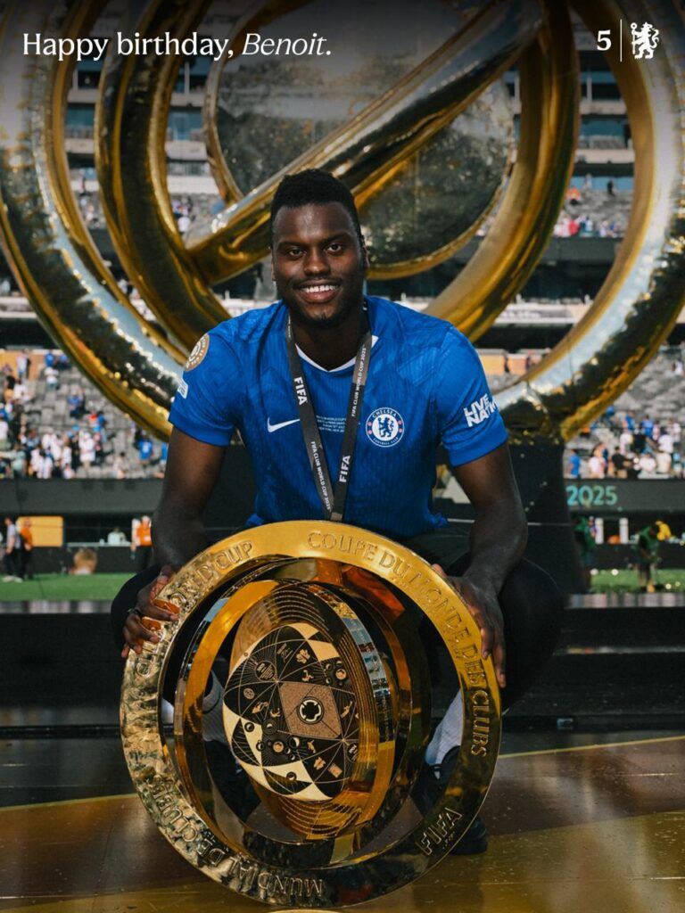 Happy Birthday to Benoit Badiashile! Who turns 25 years of age as of today.