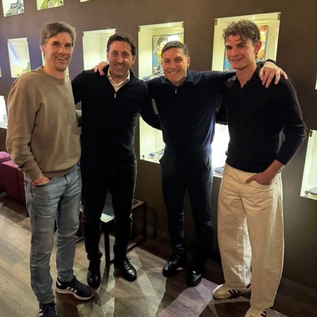 Last night at Botinero. I have a dream.💭