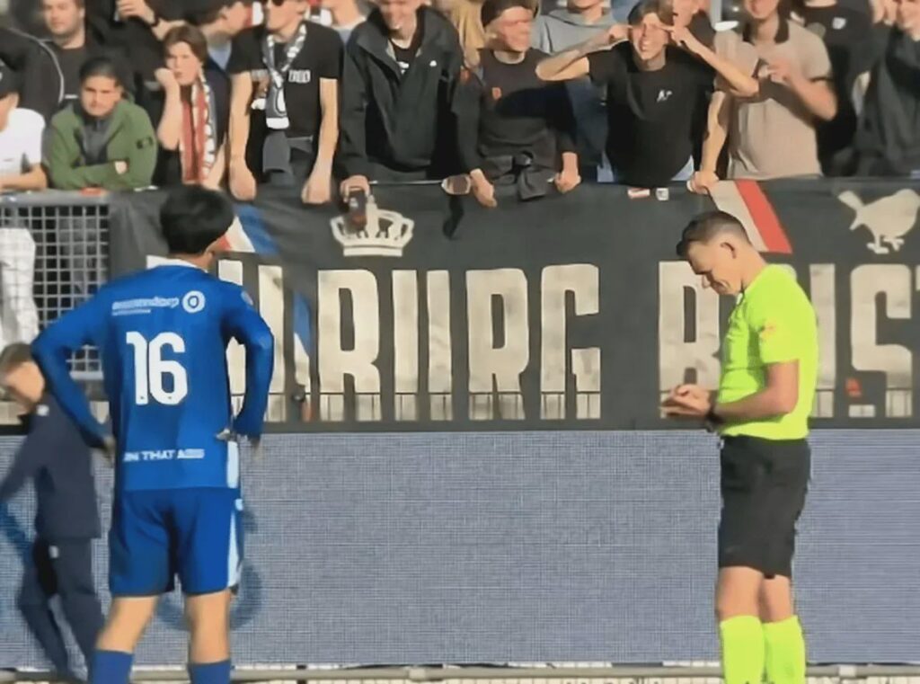 Another racist incident against an asian player as Willem II fans make racist gestures towards FC Den Bosch player Wang Bohao