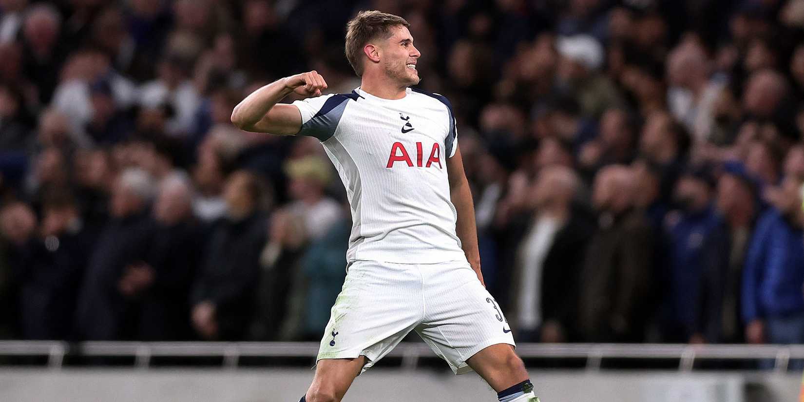 Tottenham Hotspur's Micky van de Ven celebrates scoring their third goal
