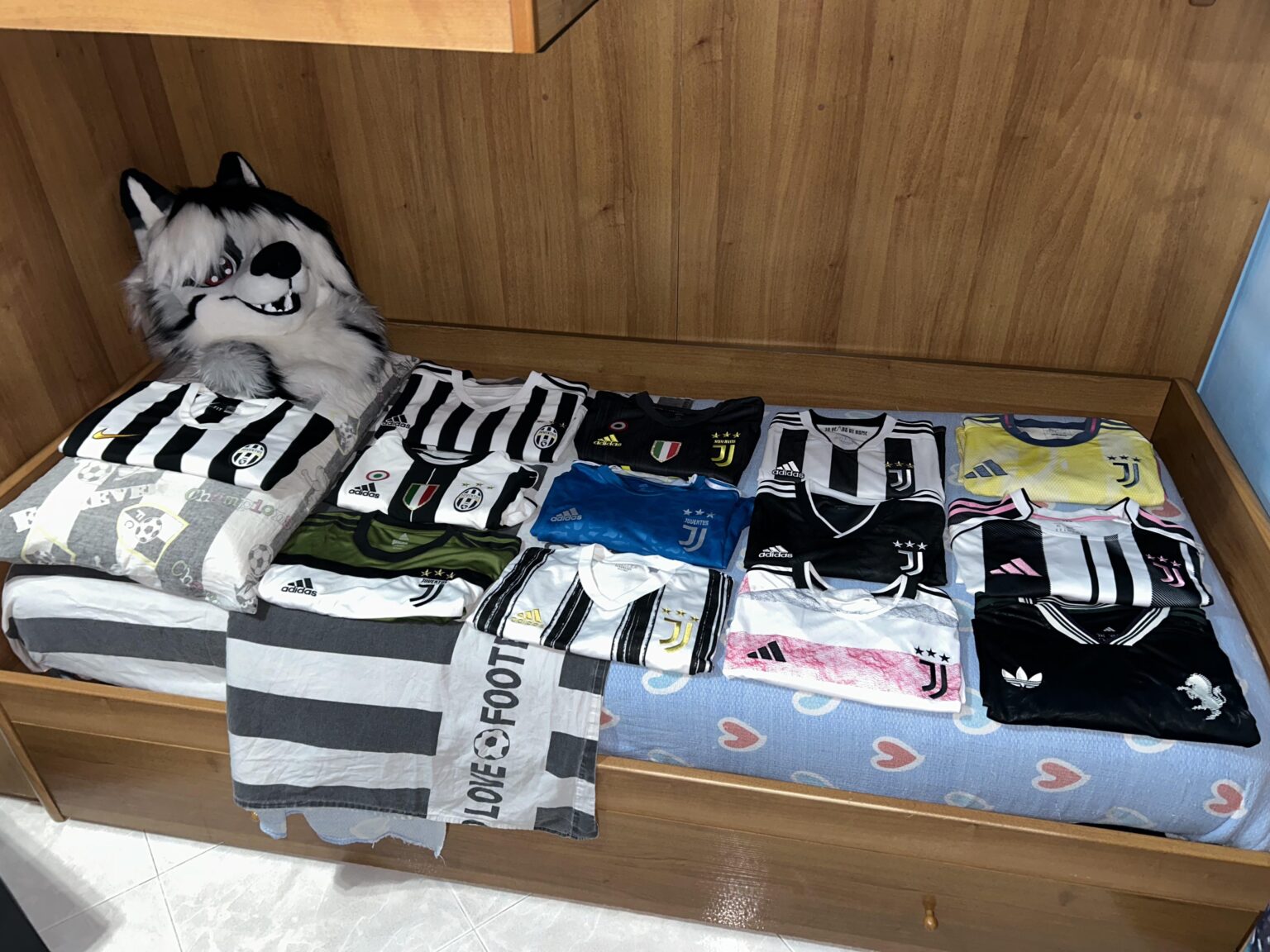 Fan since 2006, when and why did you start supporting Juve?