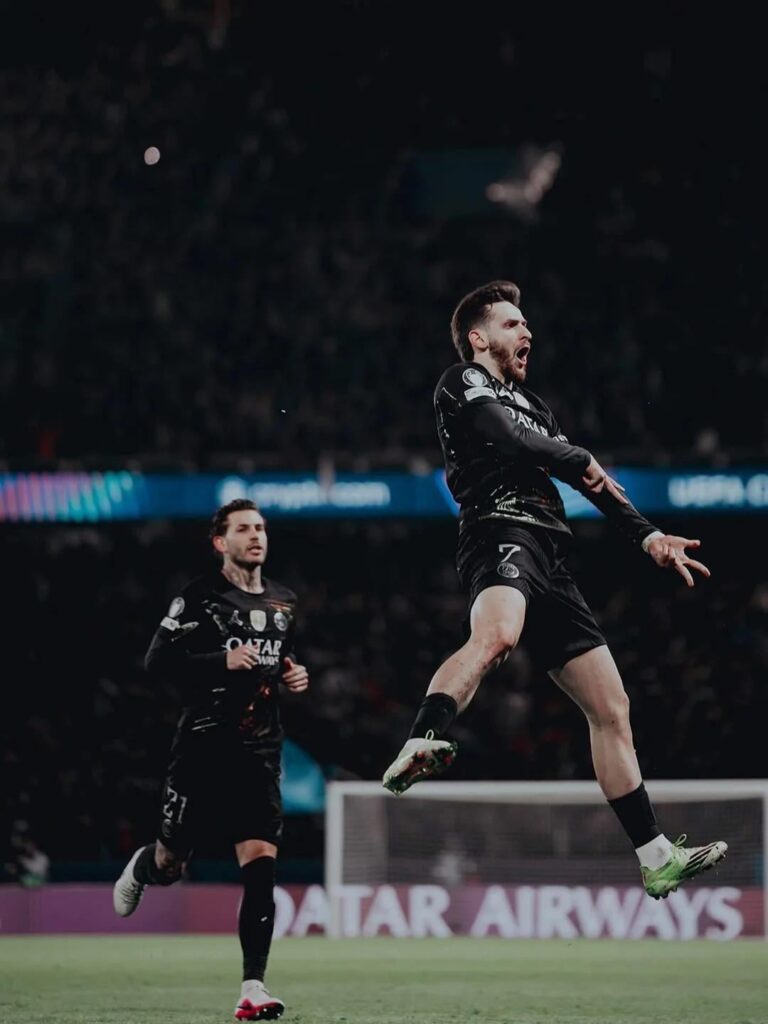 What do u guys think of the new kit? Is it limited? Cuz I never heard of it (ty for that one guy who shared the photo)