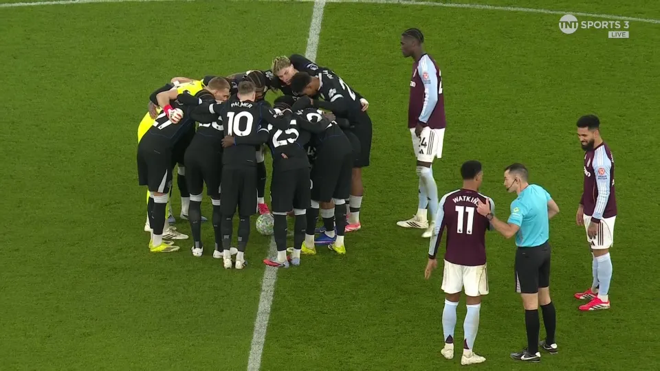 Aston Villa's players couldn't get anywhere near the ball as they looked to take centre against Chelsea