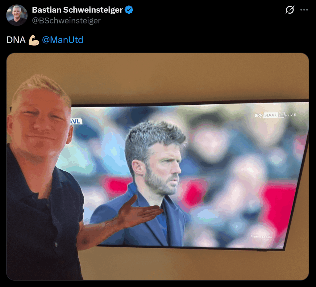 Bastian Schweinsteiger: DNA 💪🏼 @ManUtd