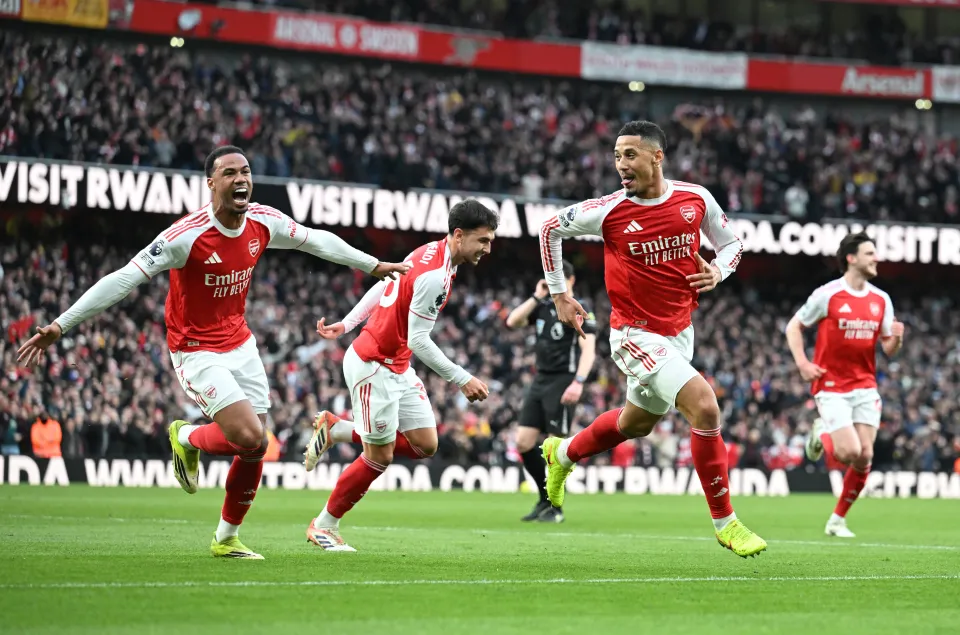 Arsenal celebrating.