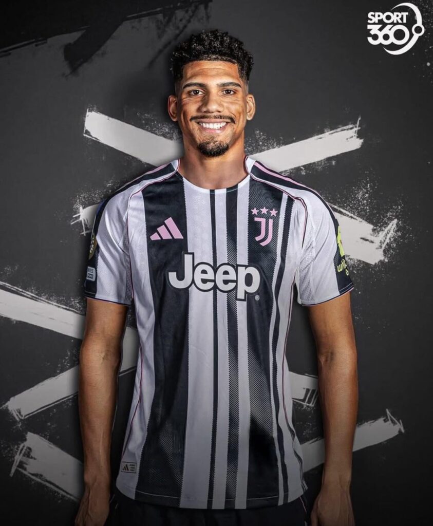 Would you guys like to see Ronald Araujo in black and white?