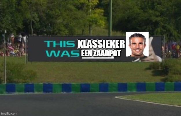 Mede mogelijk gemaakt door Van Persie en een dickpic