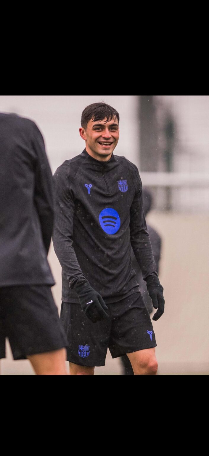 Where can I find this training sweatshirt?