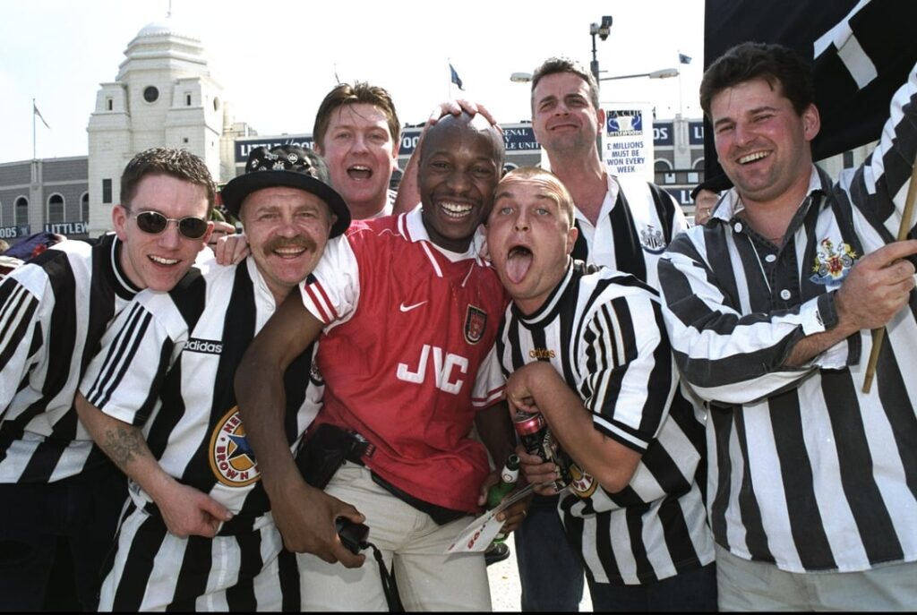 Users of r/Gunners, share stories of your trips to Wembley over the years πποΈ Users of r/Gunners, share stories of your trips to Wembley over the years πποΈ