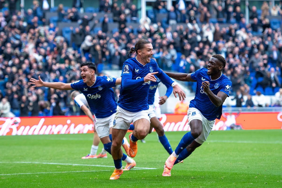 Jack Grealish celebrates scoring the first stoppage time winner at Hill Dickinson Stadium as Everton face Crystal Palace on October 5, 2025
