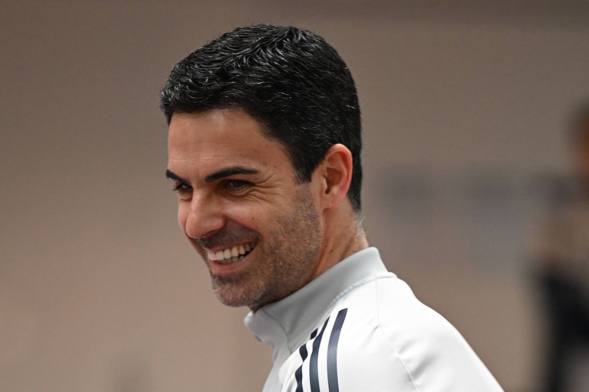 LONDON COLNEY, ENGLAND - APRIL 03: Arsenal Manager Mikel Arteta during the Arsenal Women training session at Sobha Realty Training Centre on April 03, 2026 in London Colney, England.  (Photo by David Price/Arsenal FC via Getty Images)