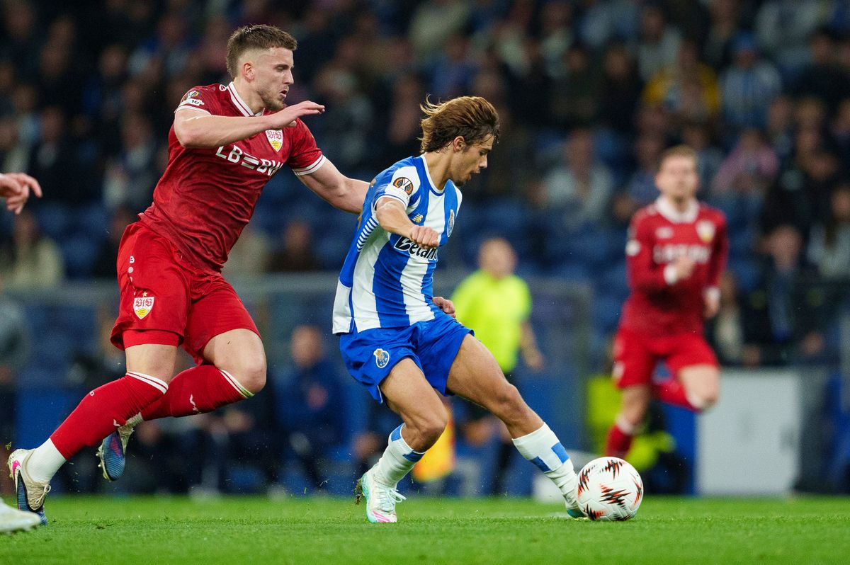 Rodrigo Mora of FC Porto in action during the UEFA Europa League 2025/26 Round of 16 Second Leg match between FC Porto and VfB Stuttgart at Estádio do Dragão 