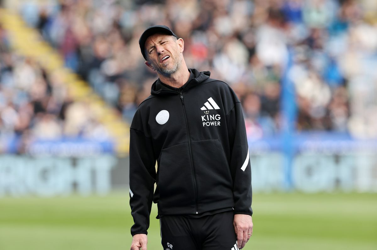Gary Rowett during Leicester City's 2-2 draw with Preston