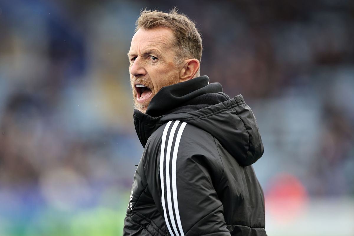Gary Rowett on the touchline during Leicester City's 1-0 defeat to Swansea