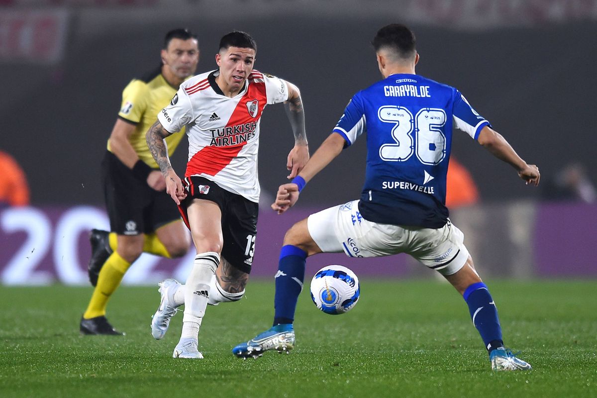 Enzo Fernandez playing for River Plate