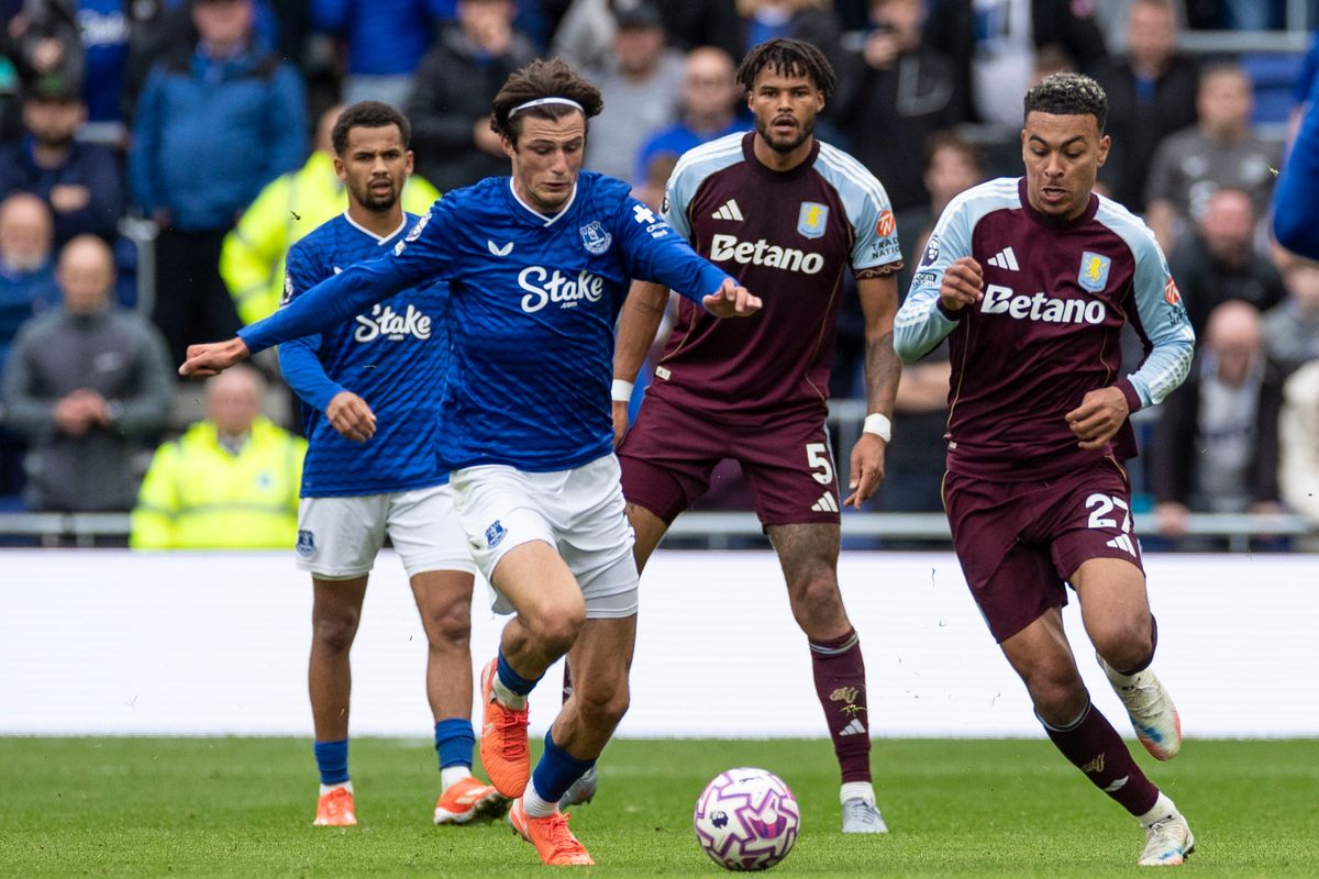 Merlin Rohl in action against Aston Villa (Photo by Mike Morese/MI News/NurPhoto via Getty Images)