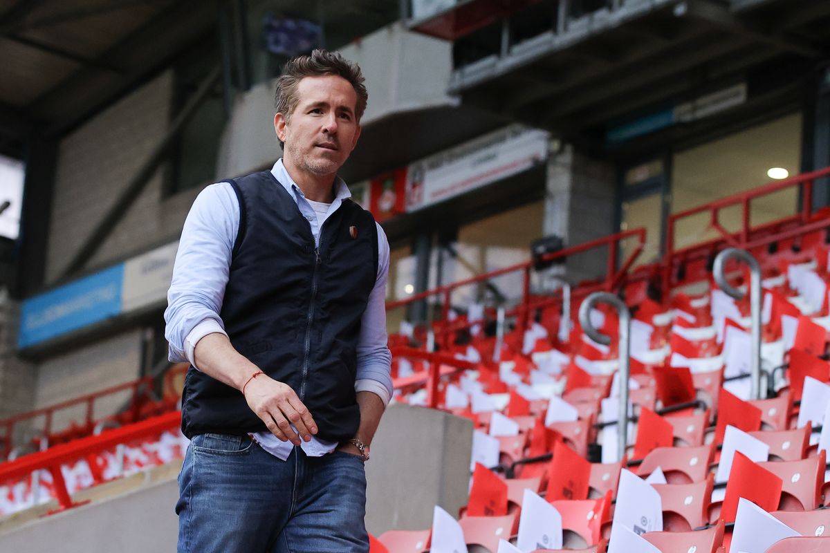 Ryan Reynolds pictured before Wrexham's FA Cup match against Chelsea
