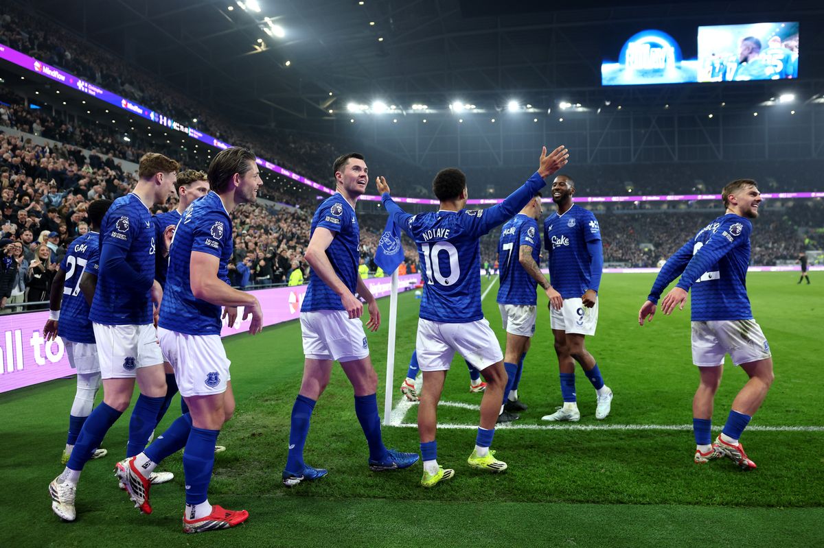 Iliman Ndiaye celebrates scoring his Everton's third goal with teammates during the Premier League win over Chelsea at Hill Dickinson Stadium. Photo by Carl Recine/Getty Images
