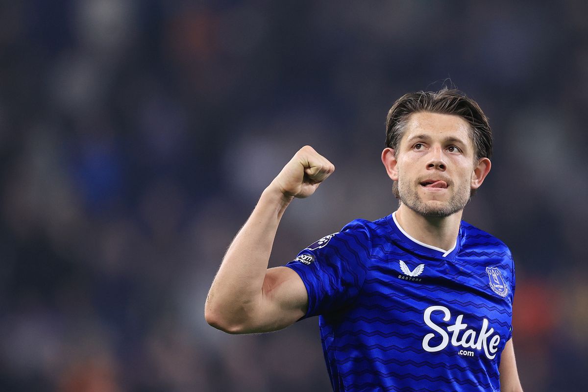 James Tarkowski celebrates victory after the Premier League match between Everton and Chelsea at Hill Dickinson Stadium. Photo by Simon Stacpoole/Offside/Offside via Getty Images