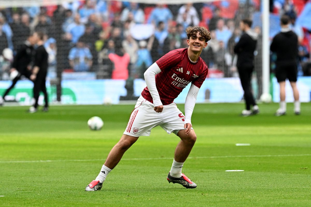 Max Dowman of Arsenal looks on during the warm up prior to the Carabao Cup Final match between Arsenal and Manchester City at Wembley Stadium on March 22, 2026 in London, England. 