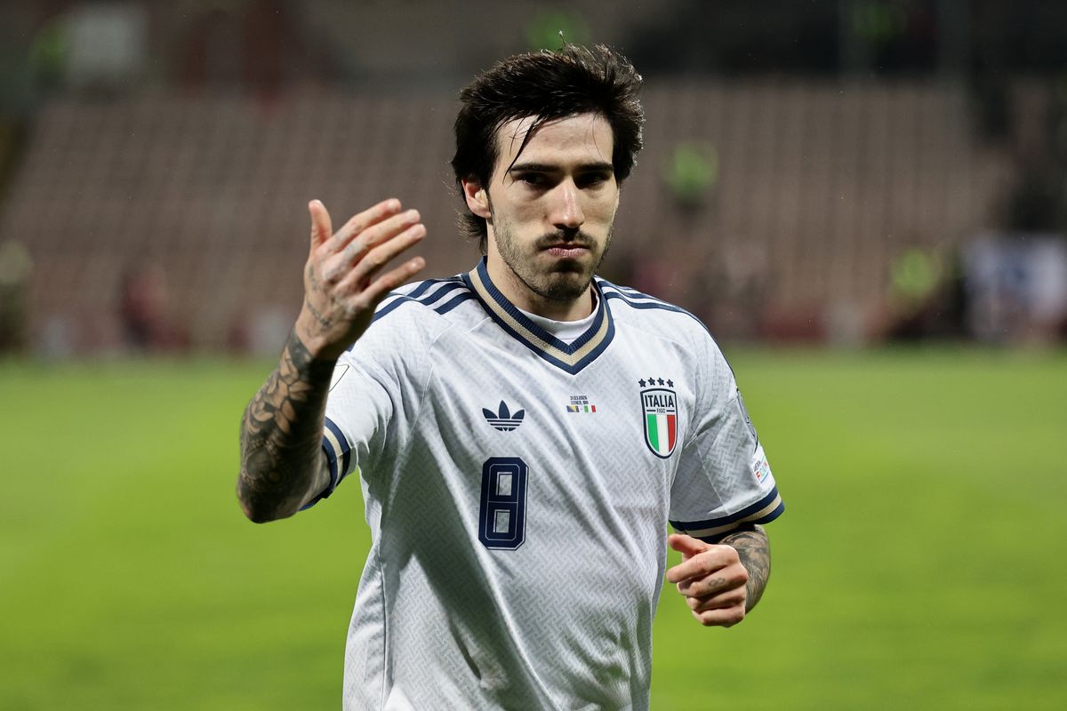 Sandro Tonali of Italy gestures during the FIFA World Cup 2026 European Qualifiers KO play-offs match between Bosnia & Herzegovina and Italy