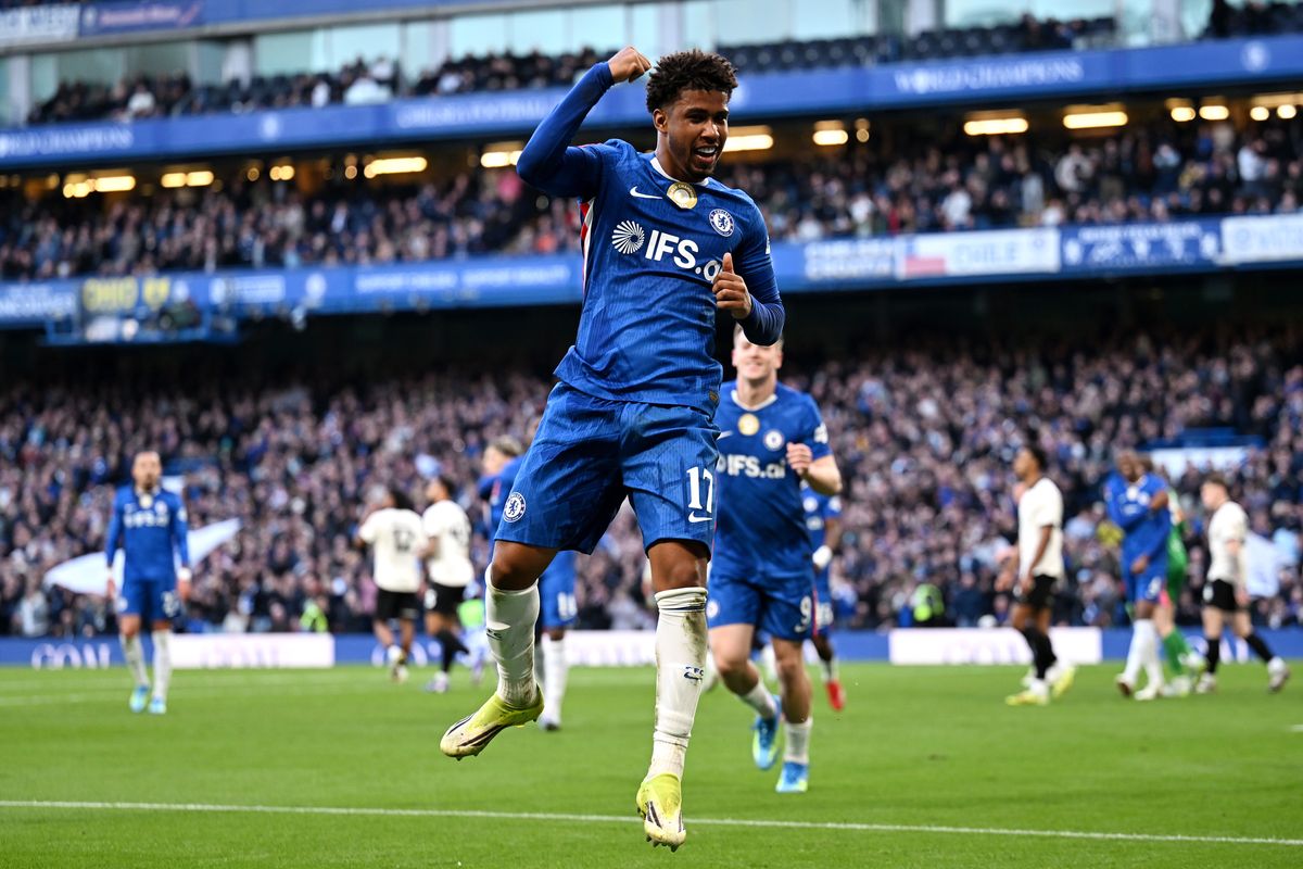 Andrey Santos celebrates 