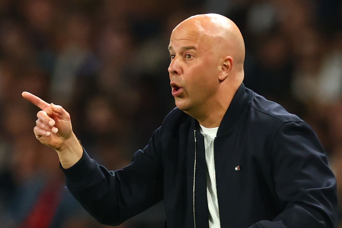 Liverpool head coach Arne Slot