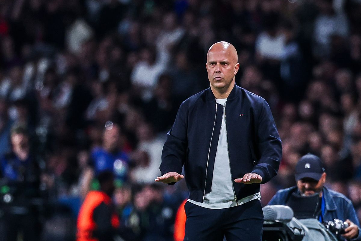 Arne SLOT head coach of Liverpool during UEFA Champions League match between Paris and Liverpool at Parc des Princes on April 8, 2026 in Paris, France. (Photo by Johnny Fidelin/Icon Sport via Getty Images)