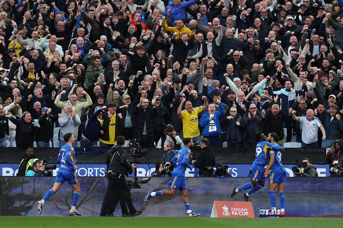 Leeds beat West Ham in an instant FA Cup classic