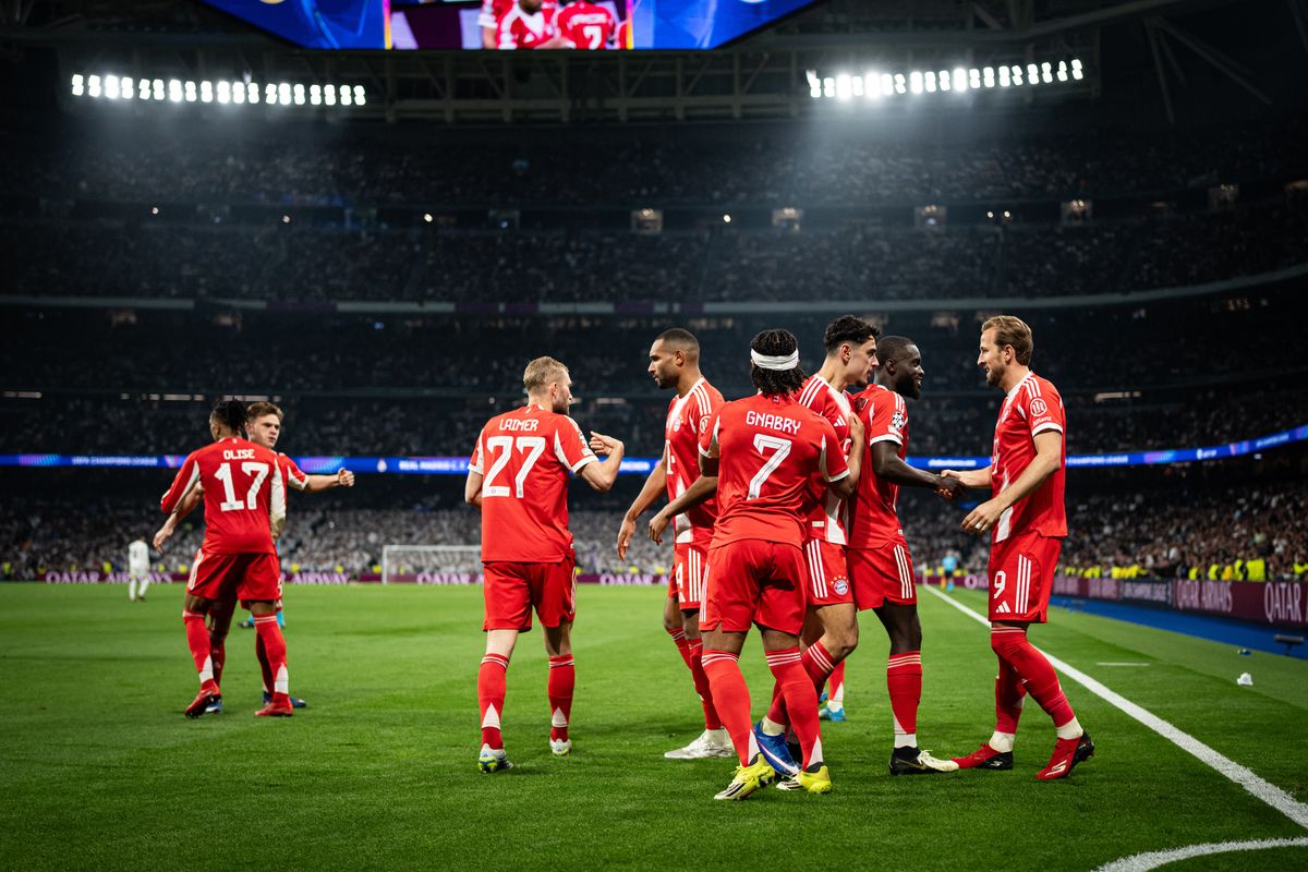 Bayern Munich celebrates after Harry Kane's goal against Real Madrid in the Champions League.