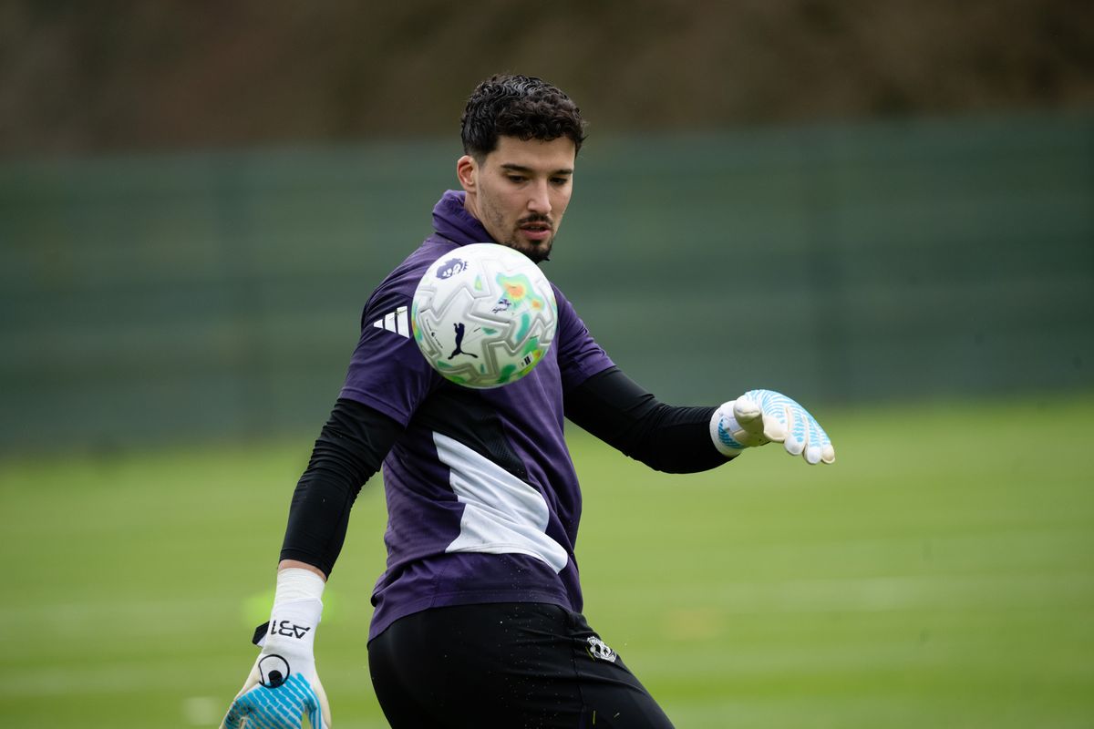Altay Bayindir of Manchester United in action during a first team training session on April 09, 2026 in Dublin, Ireland. 