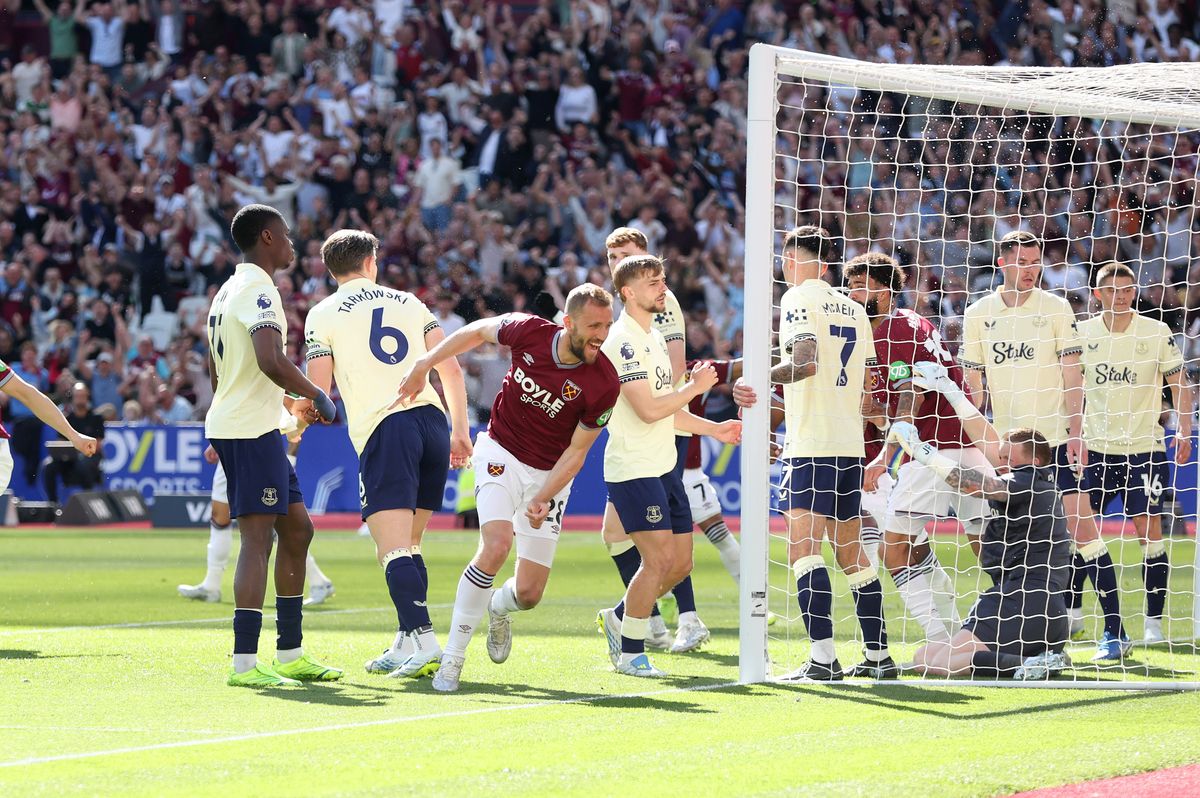 West Ham's Tomas Soucek celebrates scoring his side's first goal against Everton (Photo by Rob Newell - CameraSport via Getty Images)