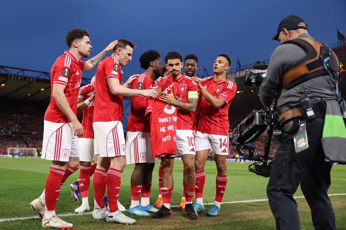 Morgan Gibbs-White of Nottingham Forest celebrates scoring his team's first goal by displaying a shirt in memory of teammate Elliot Anderson's mother during the UEFA Europa League 2025/26 Quarter-Final Leg Two match between Nottingham Forest FC and FC Porto at City Ground