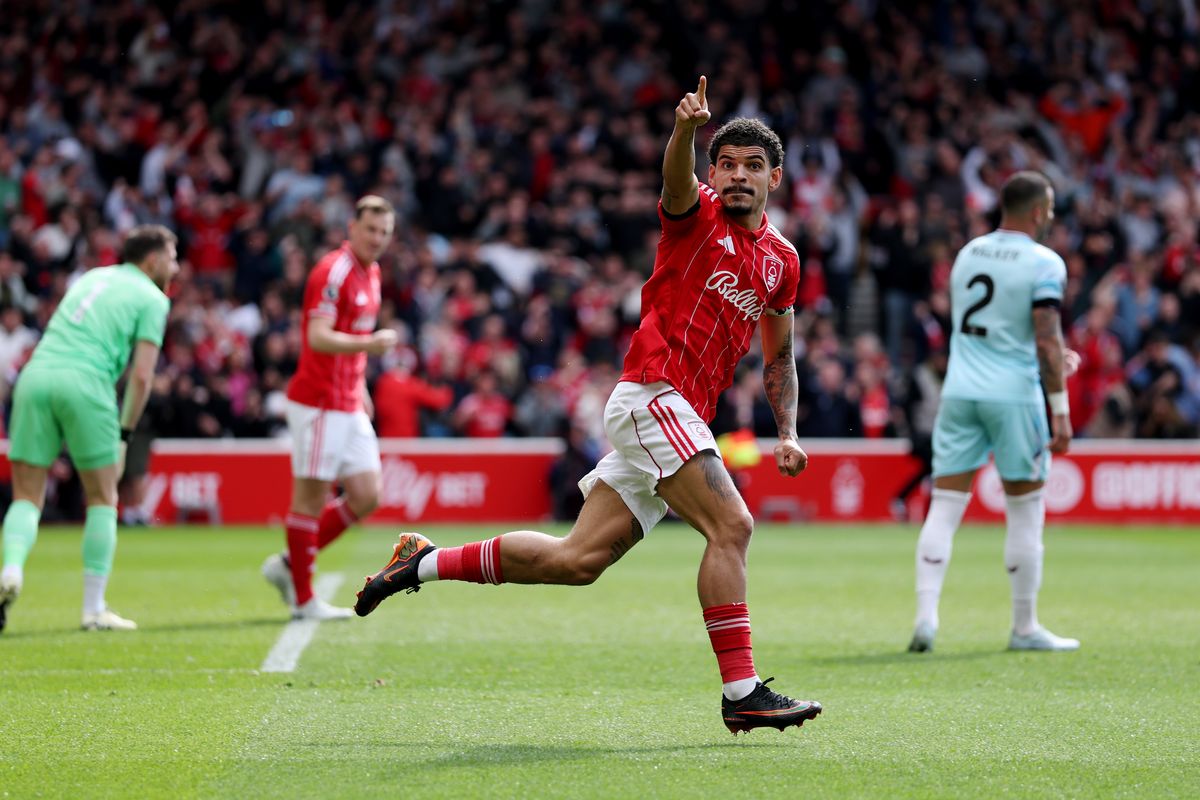 Morgan Gibbs-White of Nottingham Forest celebrates scoring his team's first goal during the Premier League match between Nottingham Forest and Burnley at City Ground 