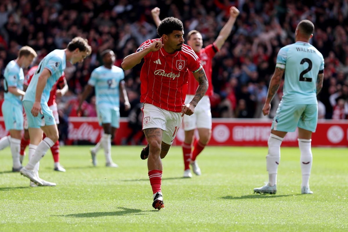 Morgan Gibbs-White of Nottingham Forest celebrates scoring his team's second goal during the Premier League match between Nottingham Forest and Burnley at City Ground