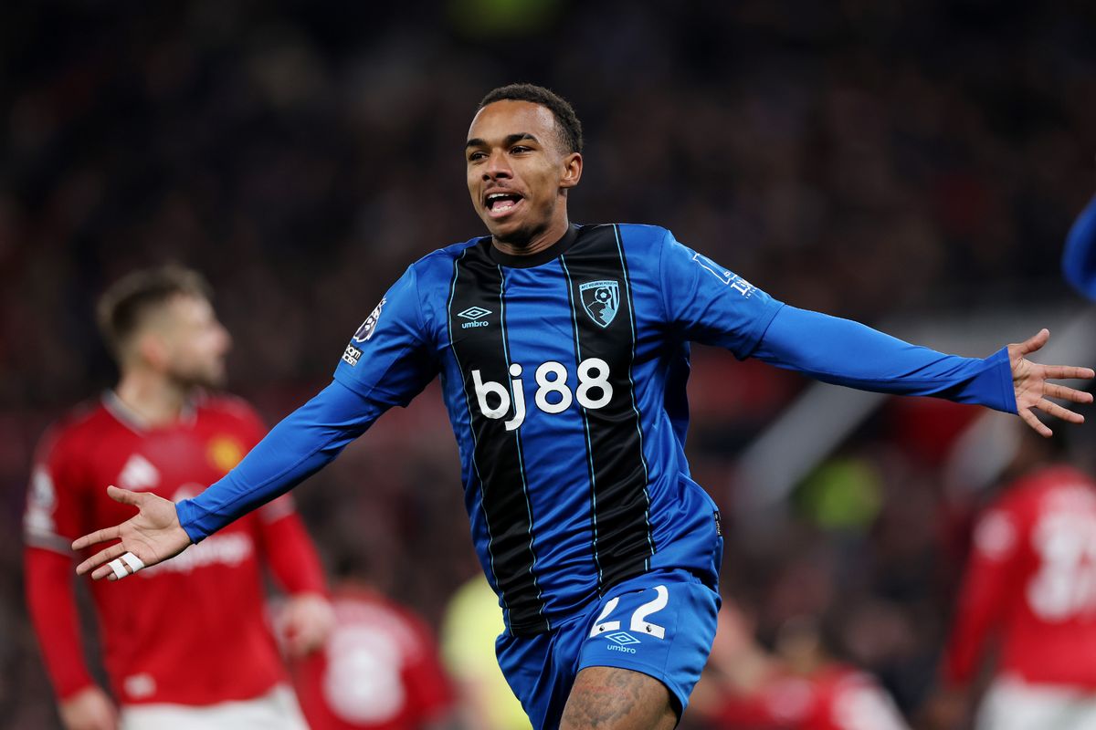 Eli Junior Kroupi celebrates a goal