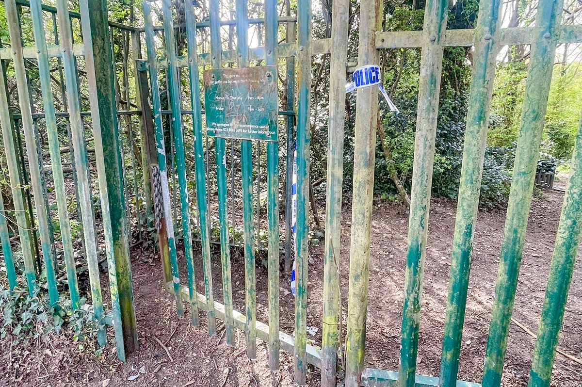 Police presence at Wadhurst Gardens, Southampton